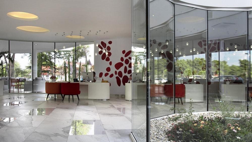 Amadria Park Family Hotel Jakov ชิเบนิก ภายนอก รูปภาพ