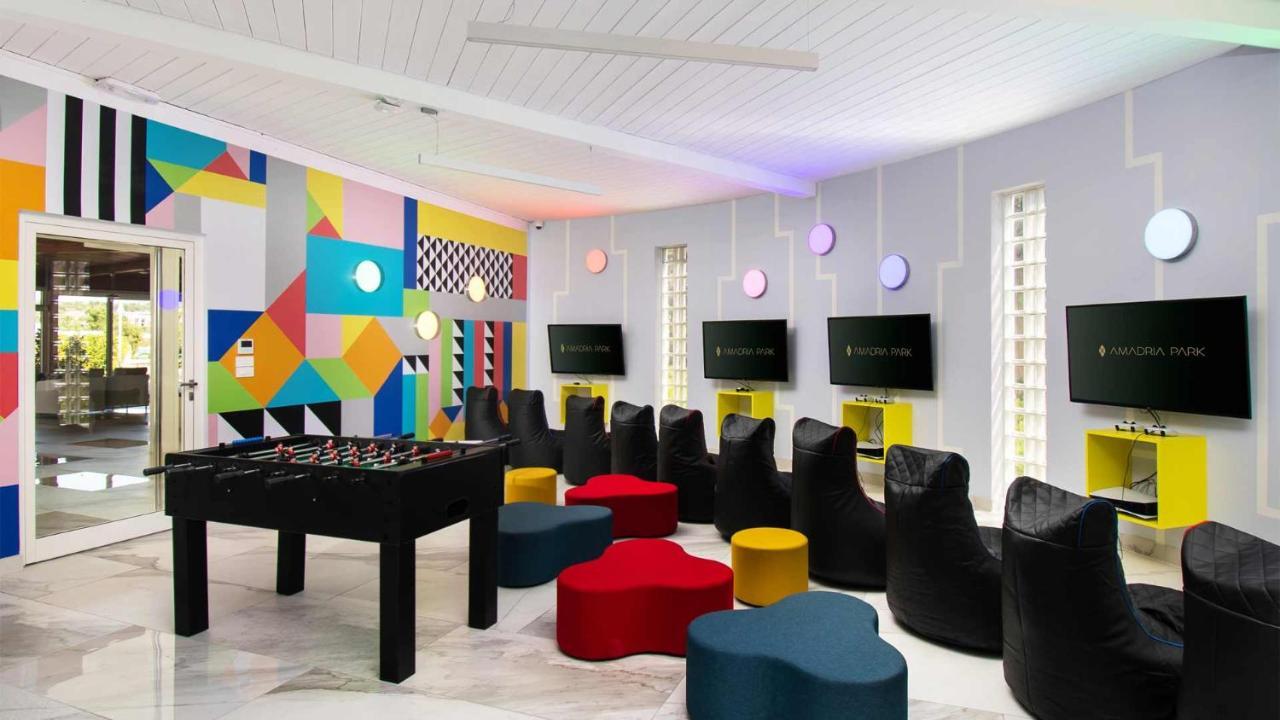 Amadria Park Family Hotel Jakov ชิเบนิก ภายนอก รูปภาพ
