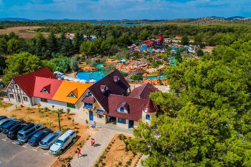 Amadria Park Family Hotel Jakov ชิเบนิก ภายนอก รูปภาพ