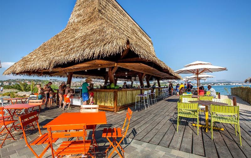 Amadria Park Family Hotel Jakov ชิเบนิก ภายนอก รูปภาพ