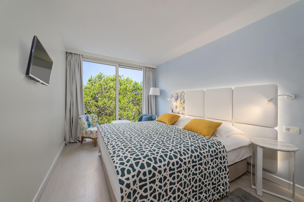 Amadria Park Family Hotel Jakov ชิเบนิก ภายนอก รูปภาพ