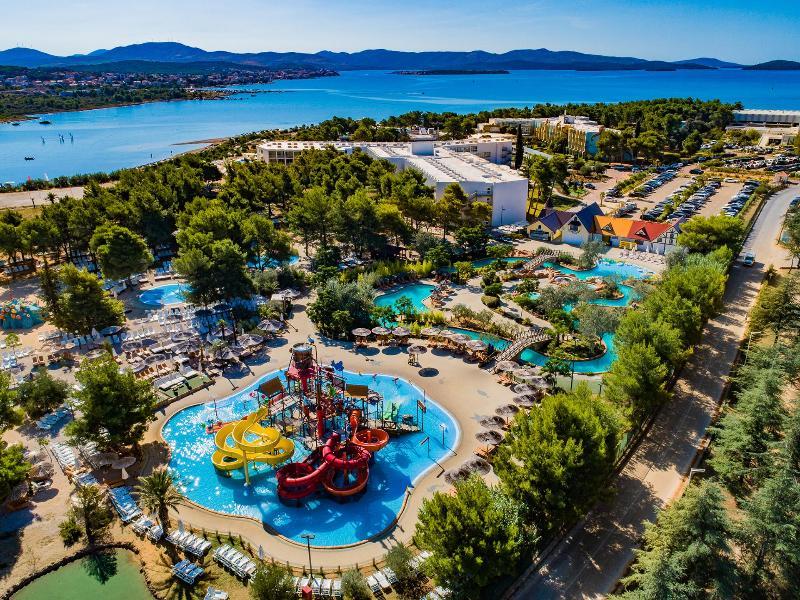 Amadria Park Family Hotel Jakov ชิเบนิก ภายนอก รูปภาพ